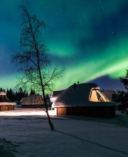 Levi glass igloo hotel 